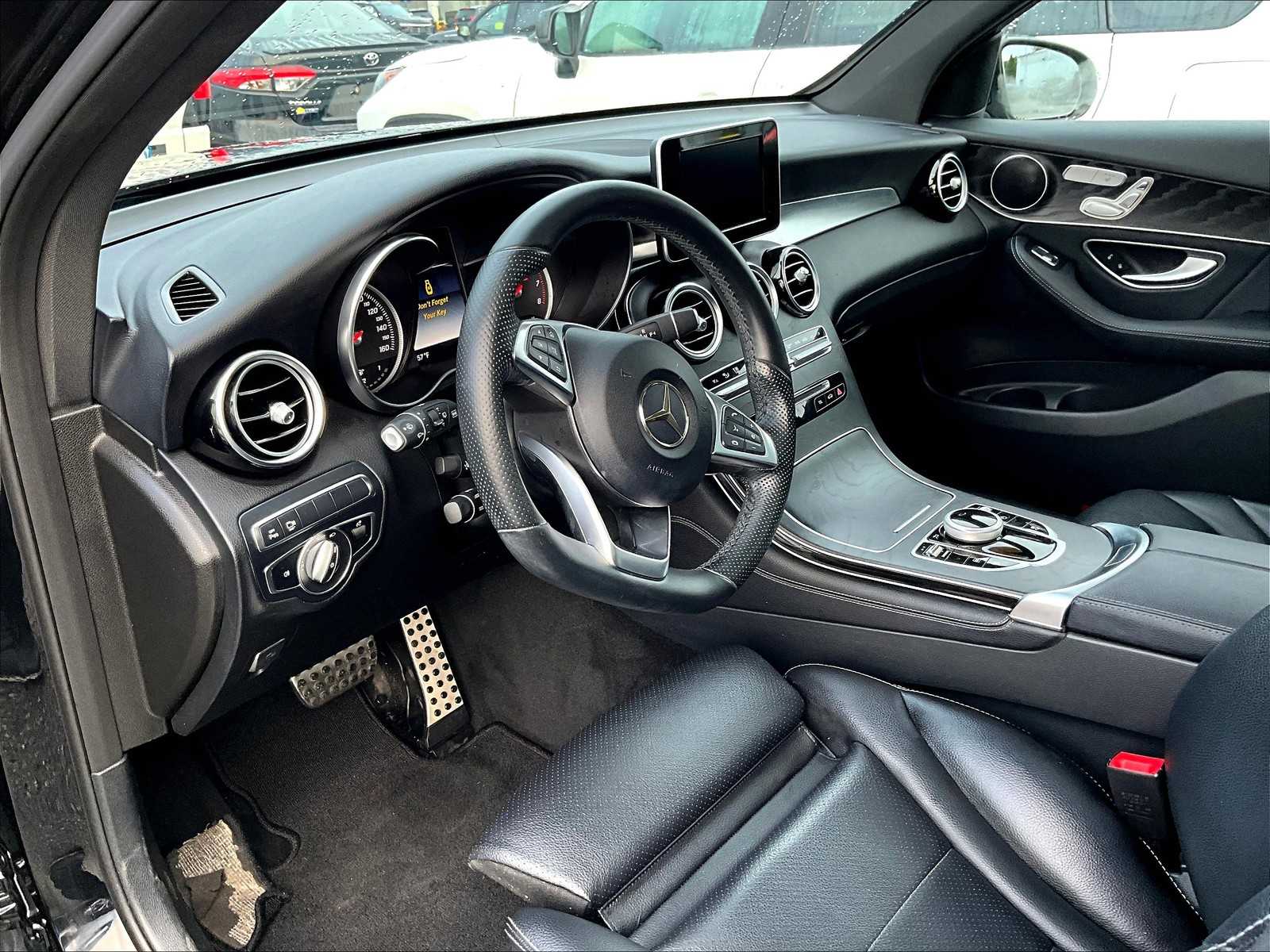 2018 Mercedes-Benz GLC GLC 300 - Photo 8