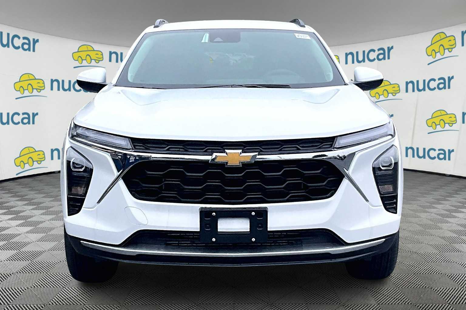 2025 Chevrolet Trax LT - Photo 3