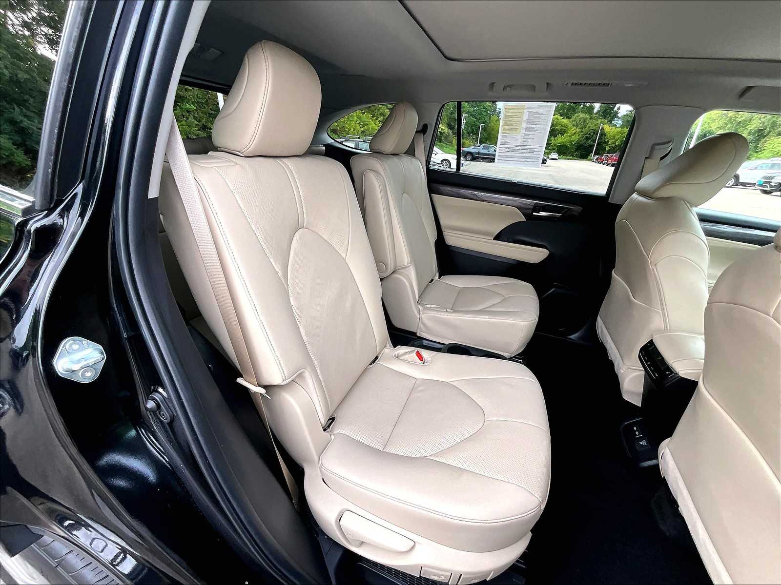 2024 Toyota Highlander Hybrid Platinum - Photo 16