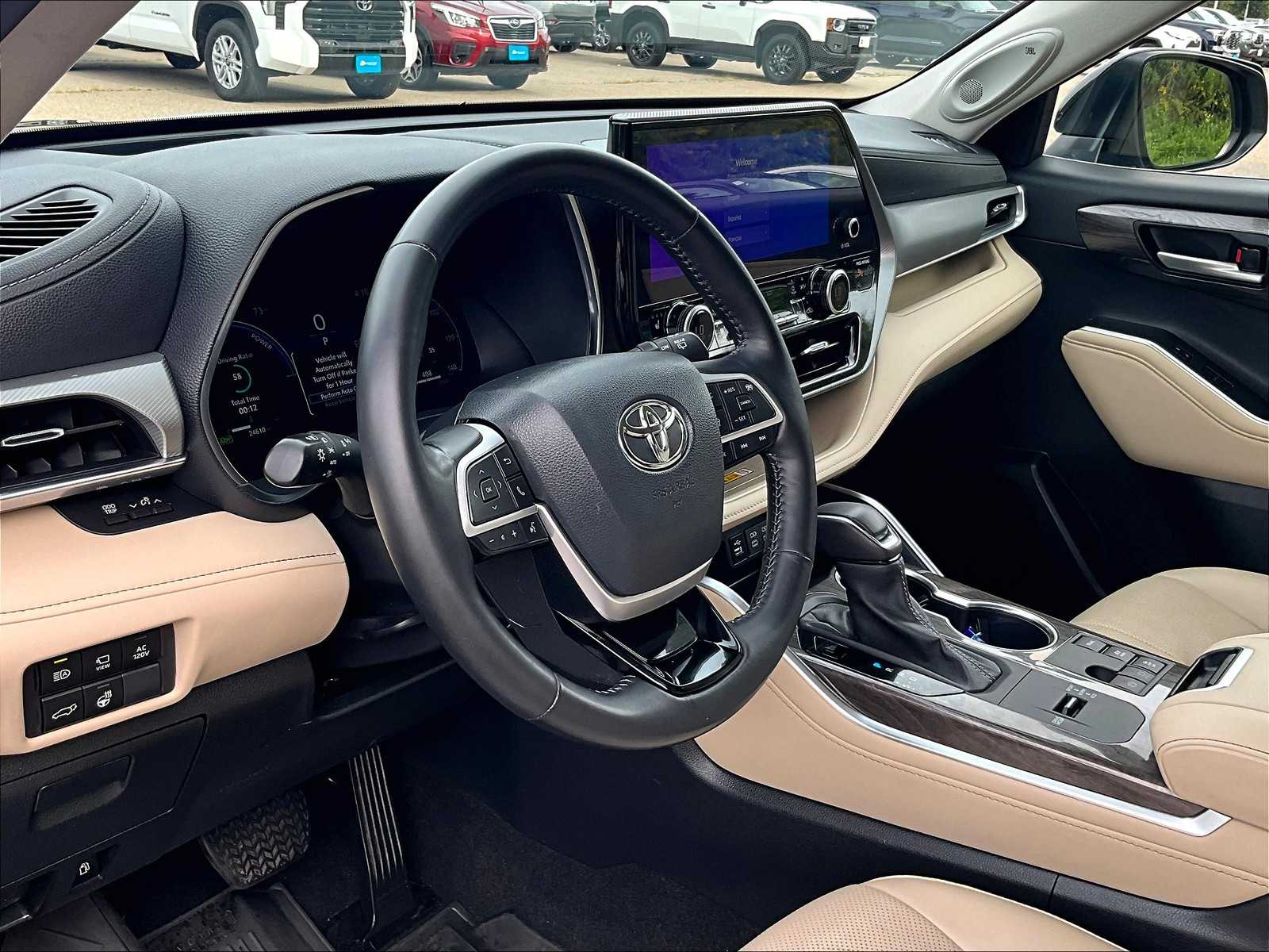 2024 Toyota Highlander Hybrid Platinum - Photo 8