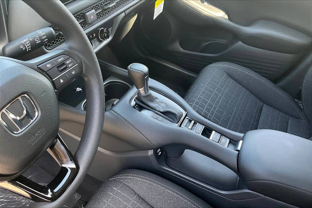 2026 Honda HR-V LX - Photo 14