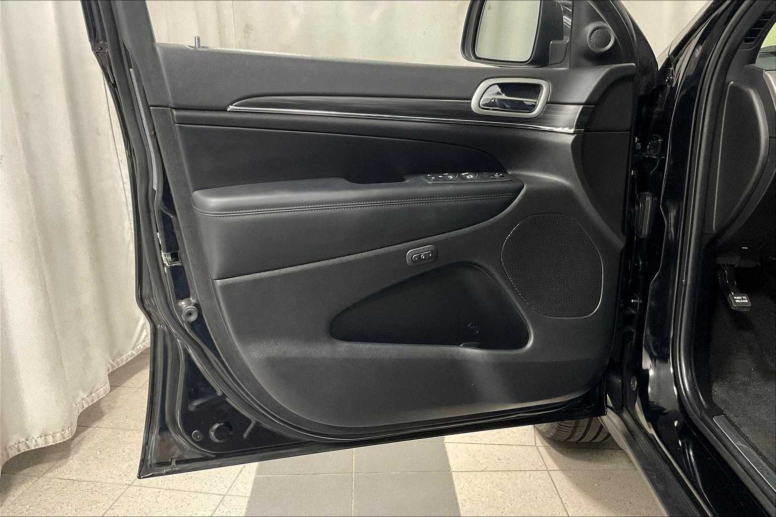 2021 Jeep Grand Cherokee Limited - Photo 9