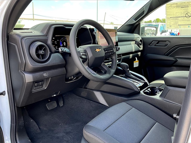 2026 Chevrolet Colorado Work Truck - Photo 8