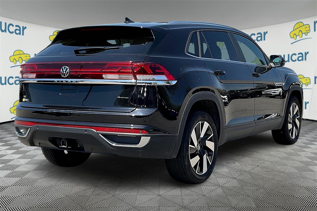 2024 Volkswagen Atlas Cross Sport 2.0T SE w/Technology - Photo 6