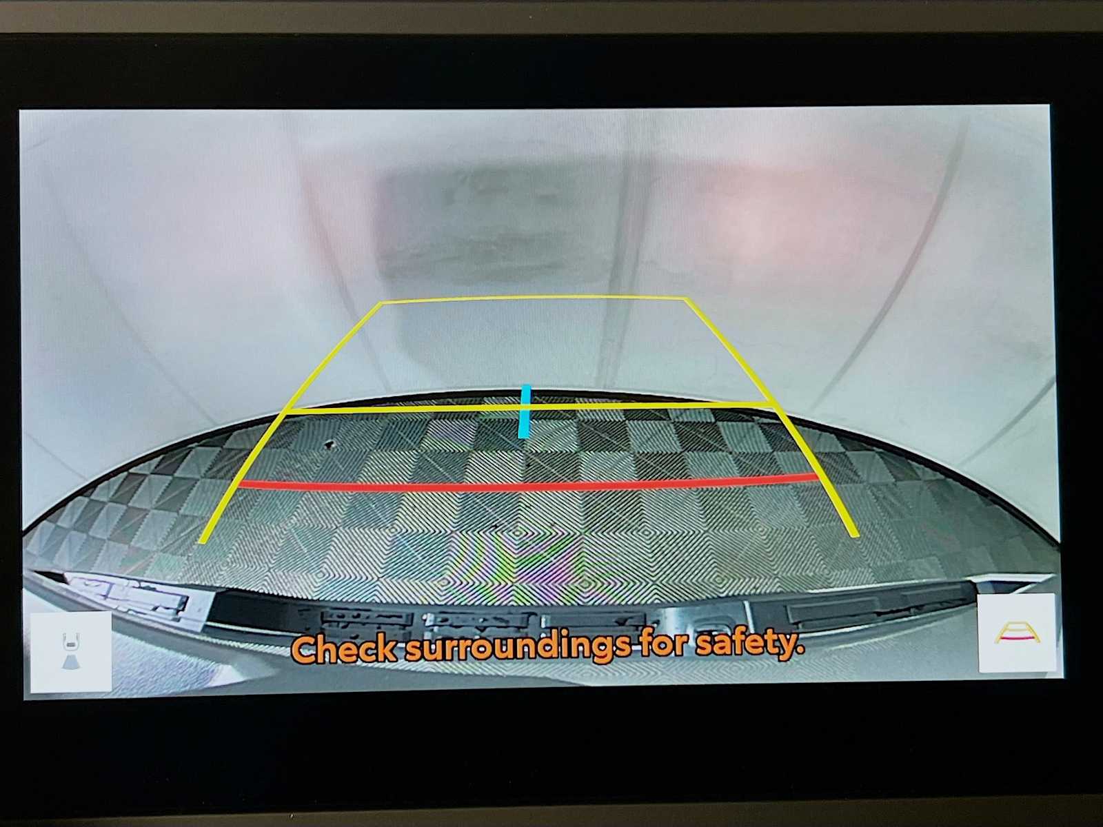 2025 Toyota Tacoma SR5 - Photo 9