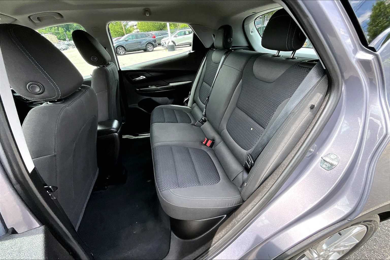 2023 Chevrolet Bolt EV 1LT - Photo 15
