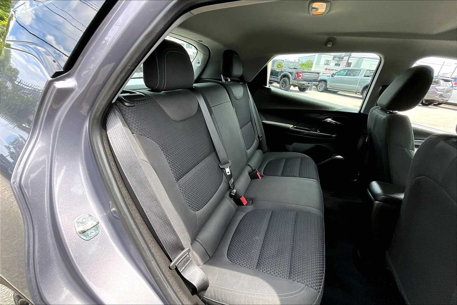2023 Chevrolet Bolt EV 1LT - Photo 16