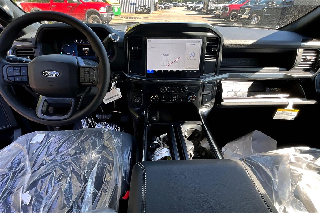 2025 Ford F-150 STX - Photo 6