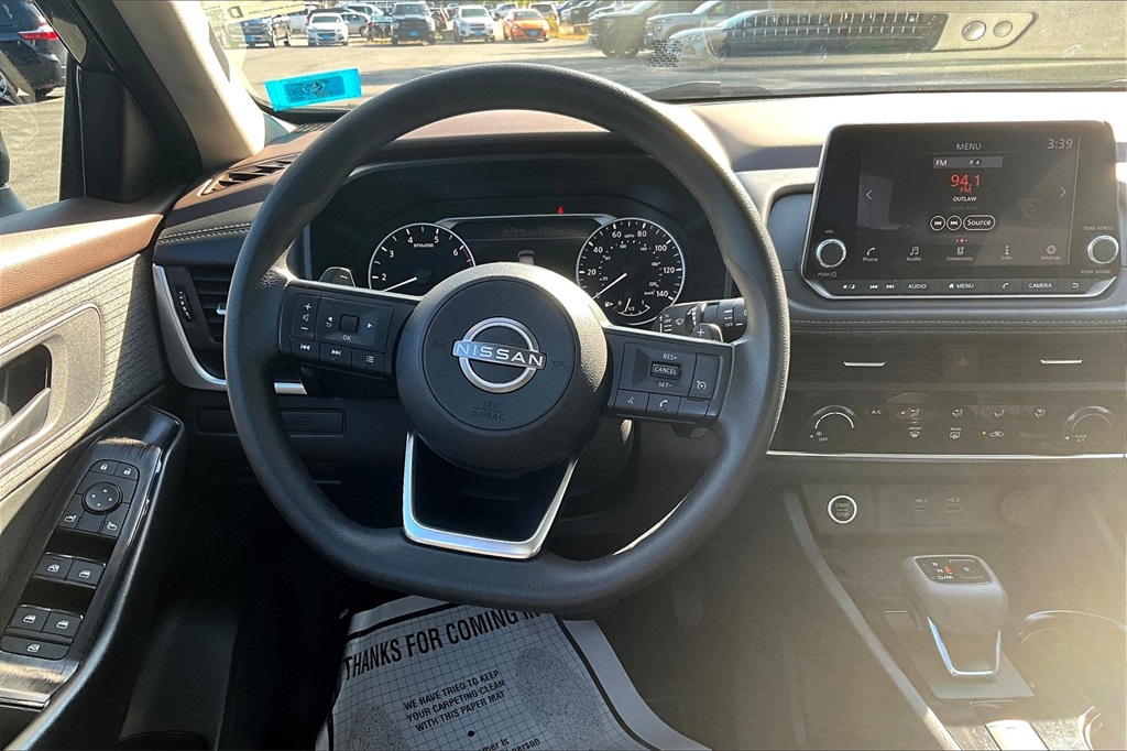 2023 Nissan Rogue S - Photo 17