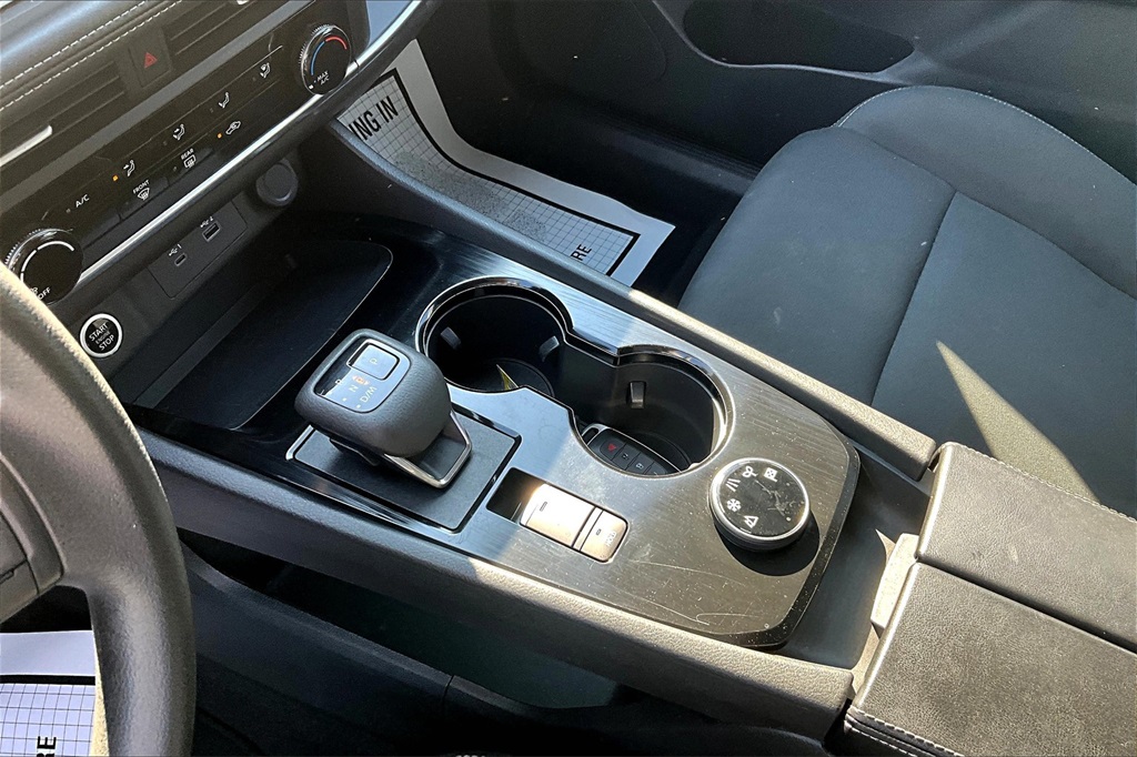 2023 Nissan Rogue S - Photo 20