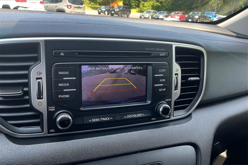 2019 Kia Sportage LX - Photo 16