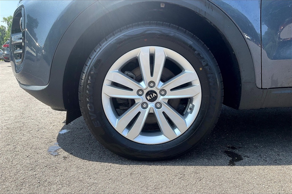 2019 Kia Sportage LX - Photo 22