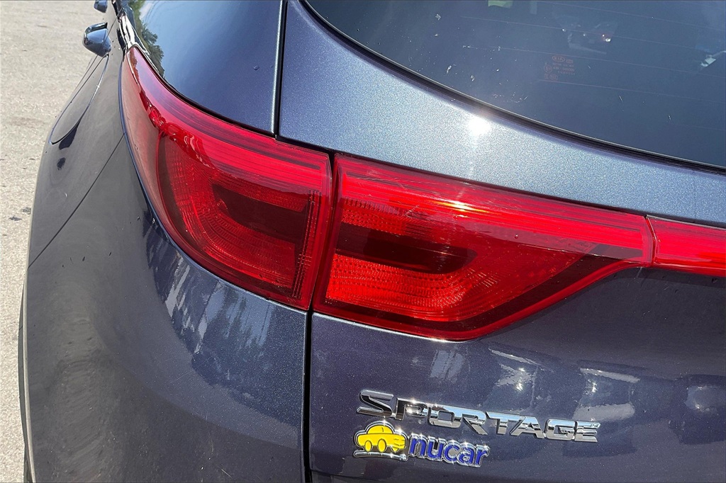 2019 Kia Sportage LX - Photo 31