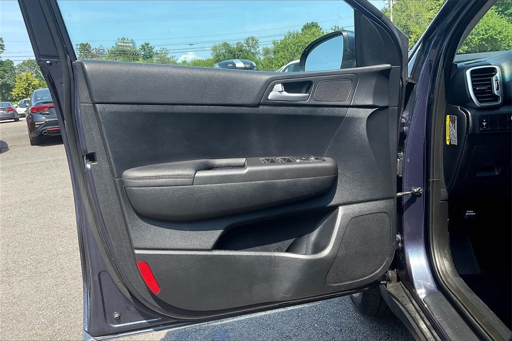 2019 Kia Sportage LX - Photo 9