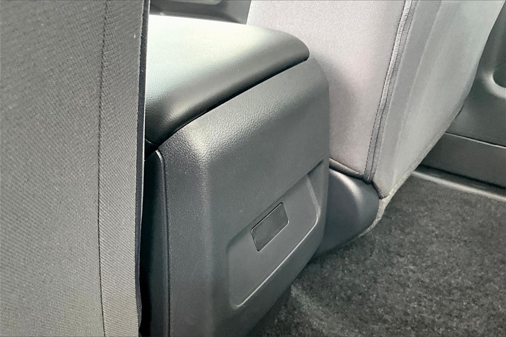 2025 Nissan Frontier SV - Photo 27