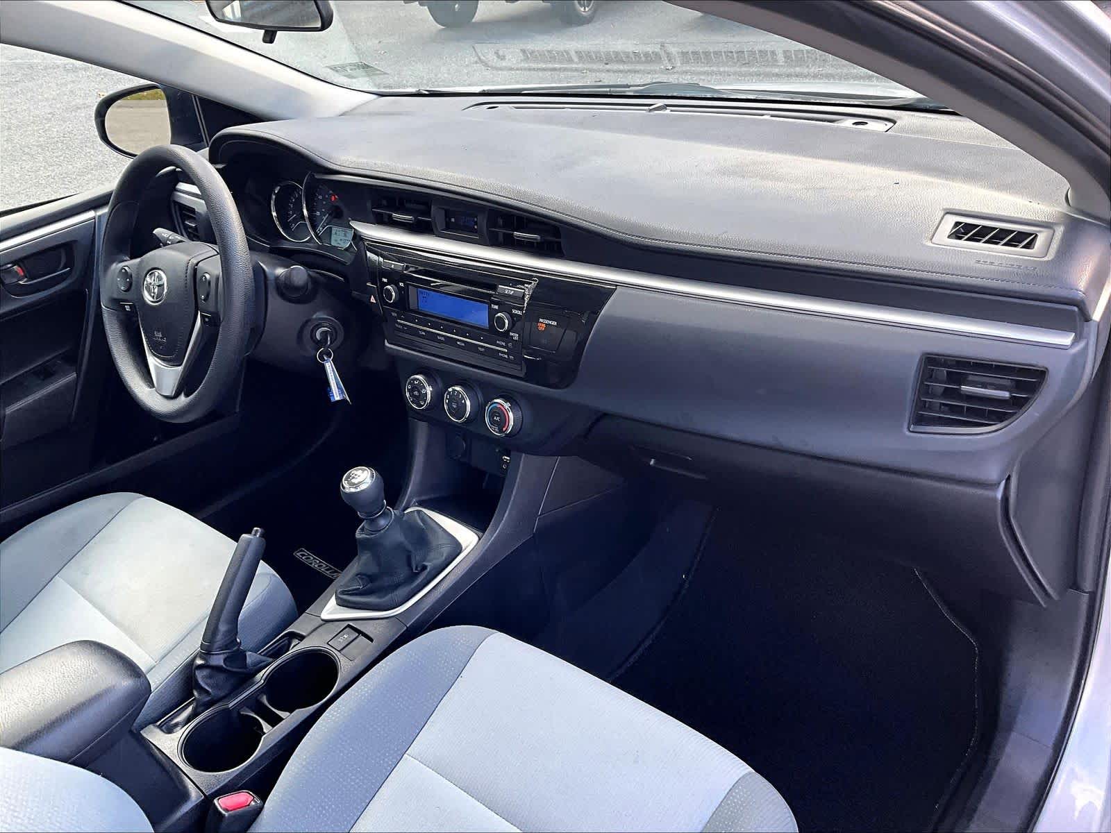 2014 Toyota Corolla L - Photo 14