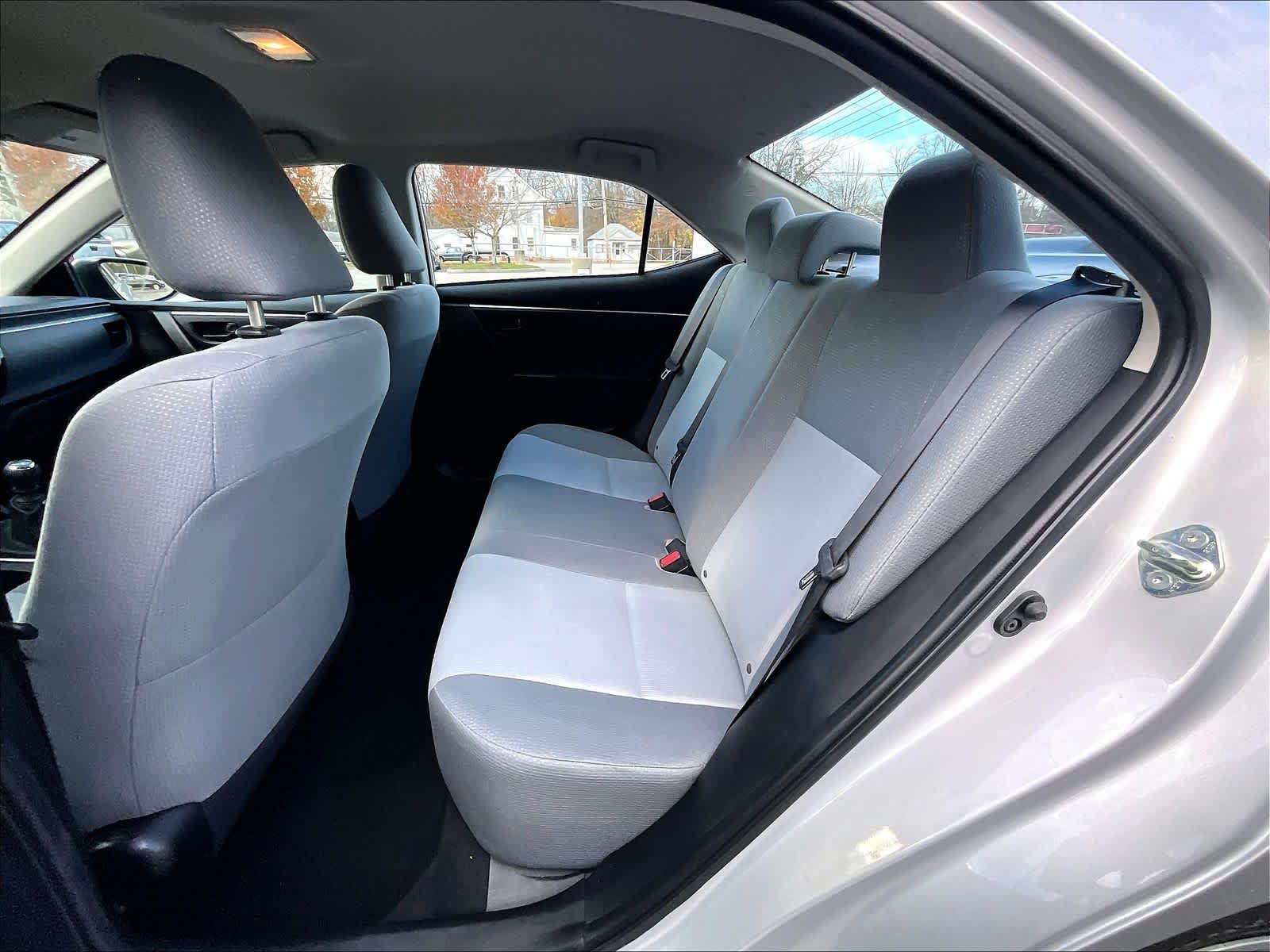 2014 Toyota Corolla L - Photo 15