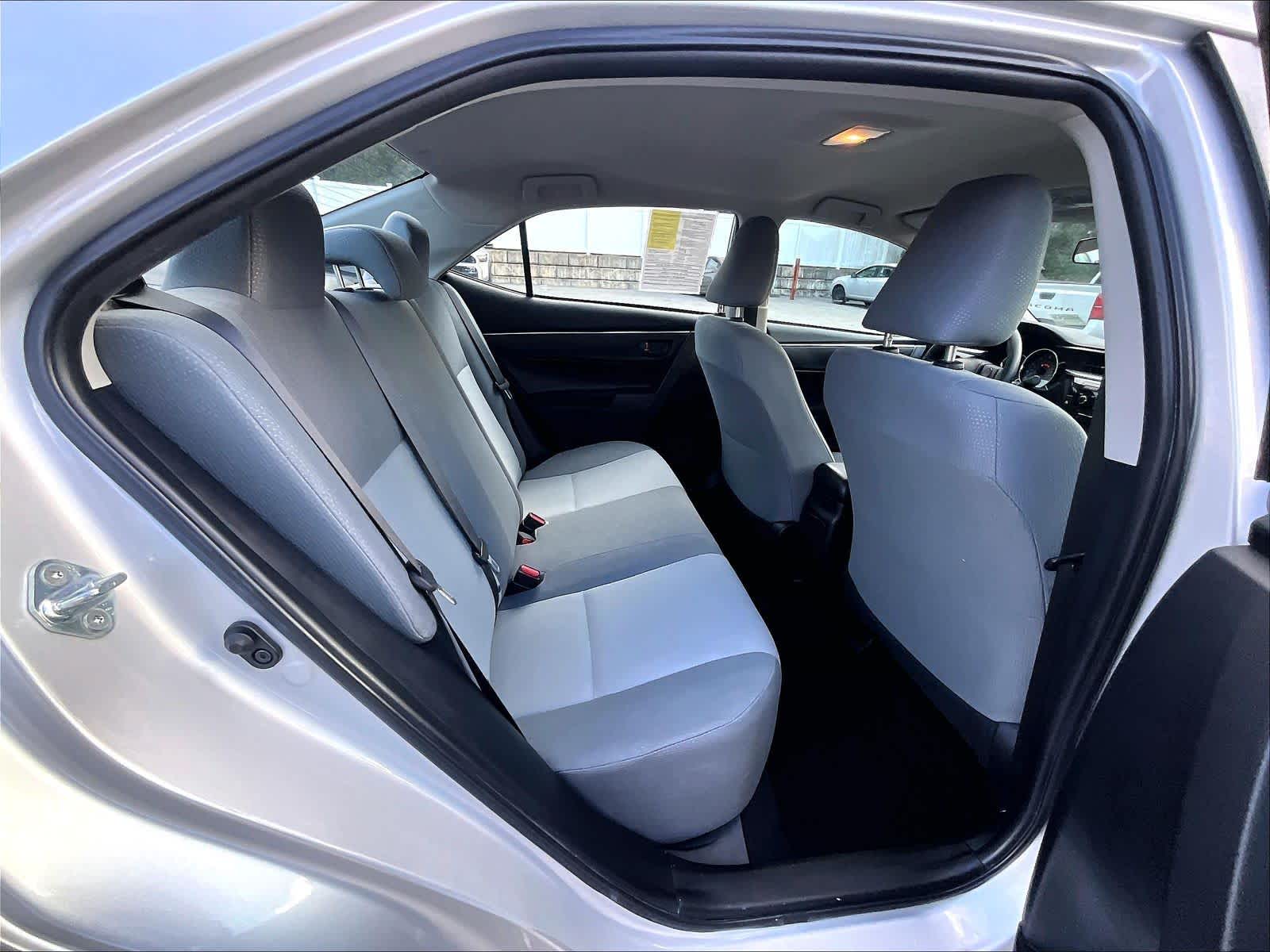 2014 Toyota Corolla L - Photo 16