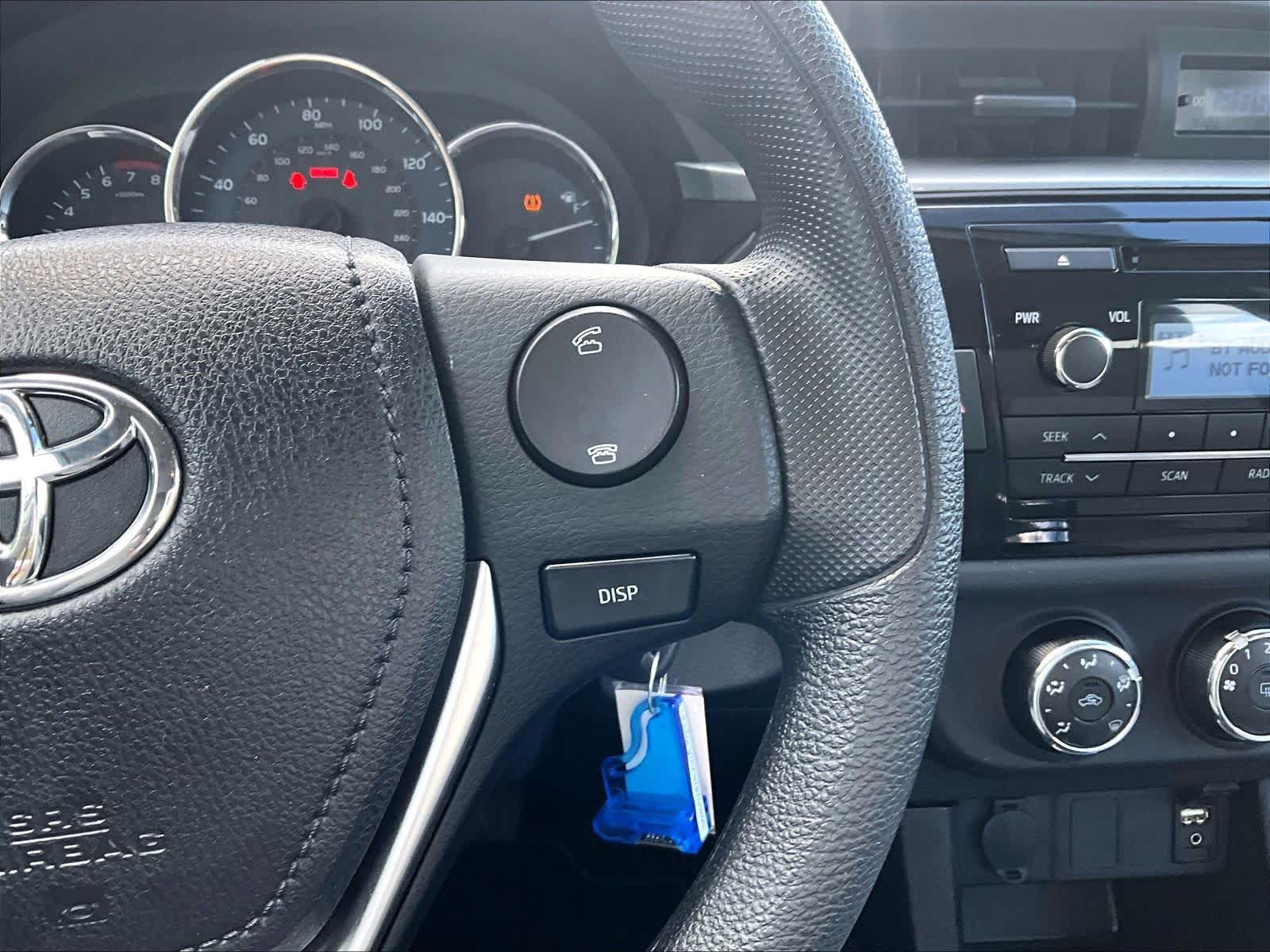 2014 Toyota Corolla L - Photo 23