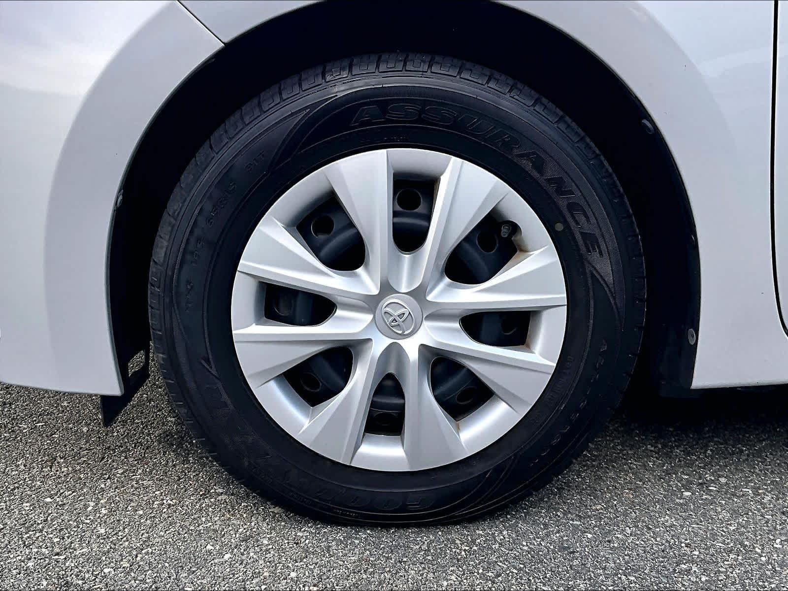 2014 Toyota Corolla L - Photo 7