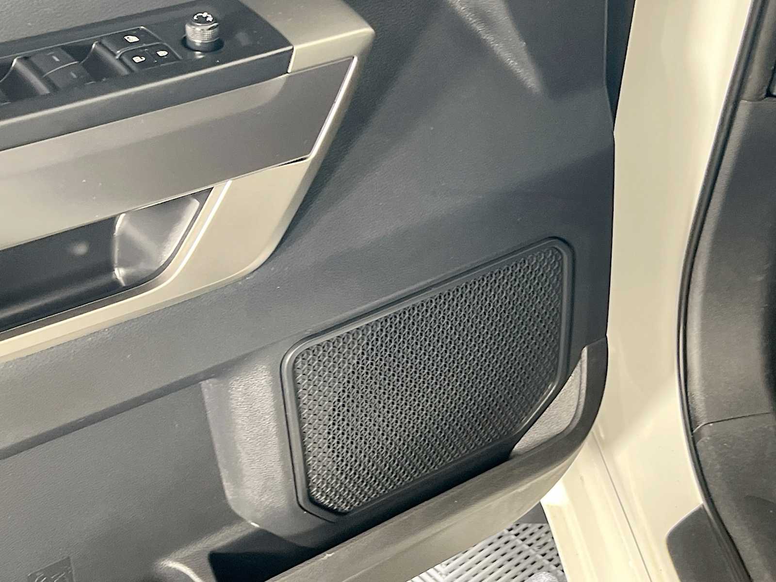 2022 Toyota Tundra SR5 - Photo 18