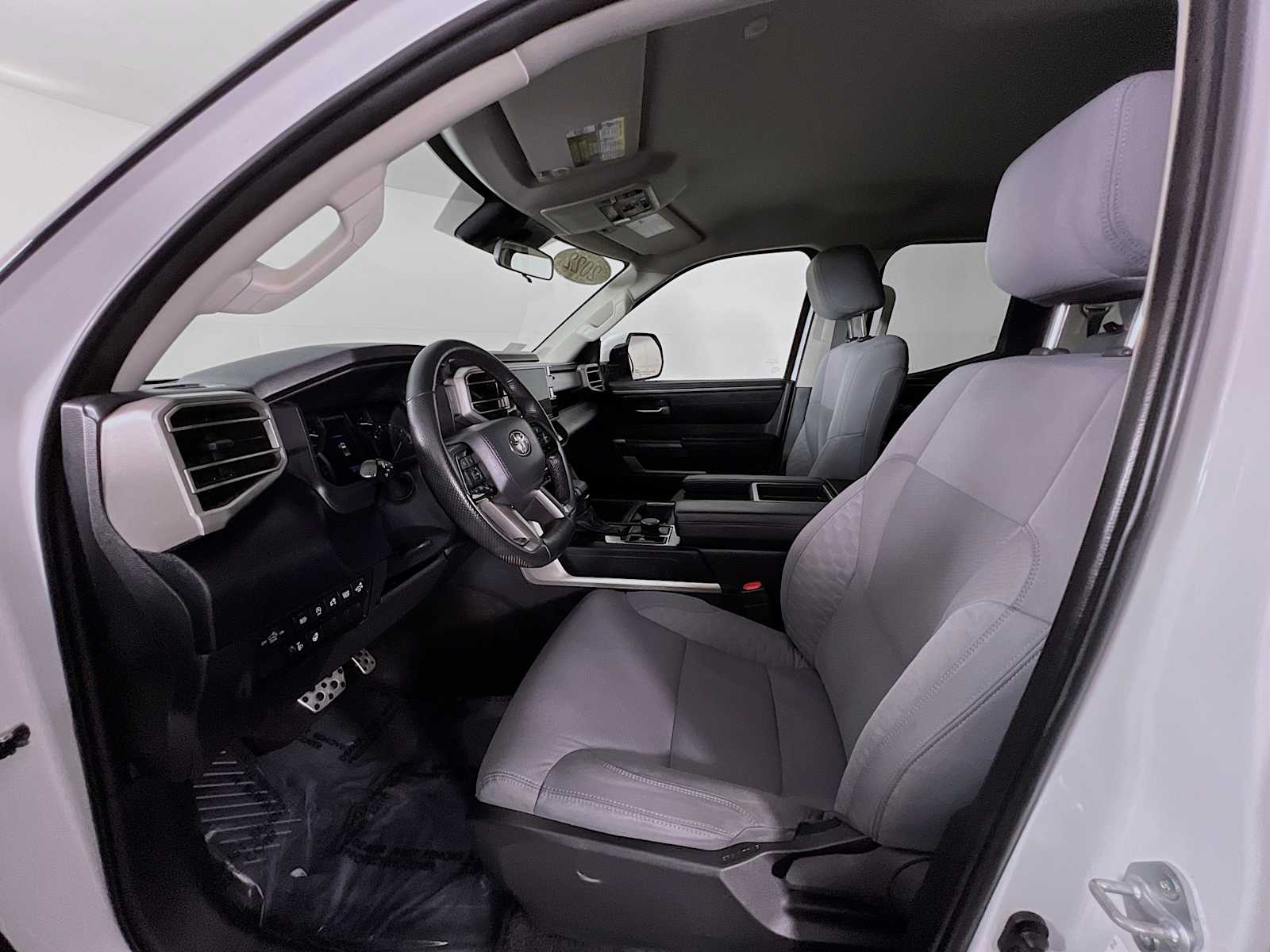 2022 Toyota Tundra SR5 - Photo 20