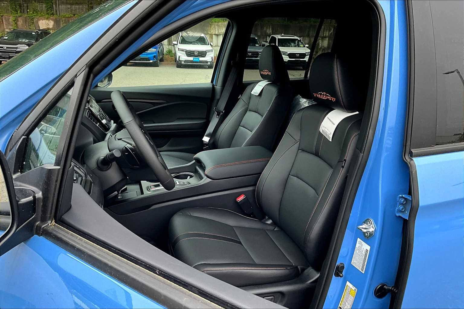 2025 Honda Ridgeline TrailSport - Photo 11