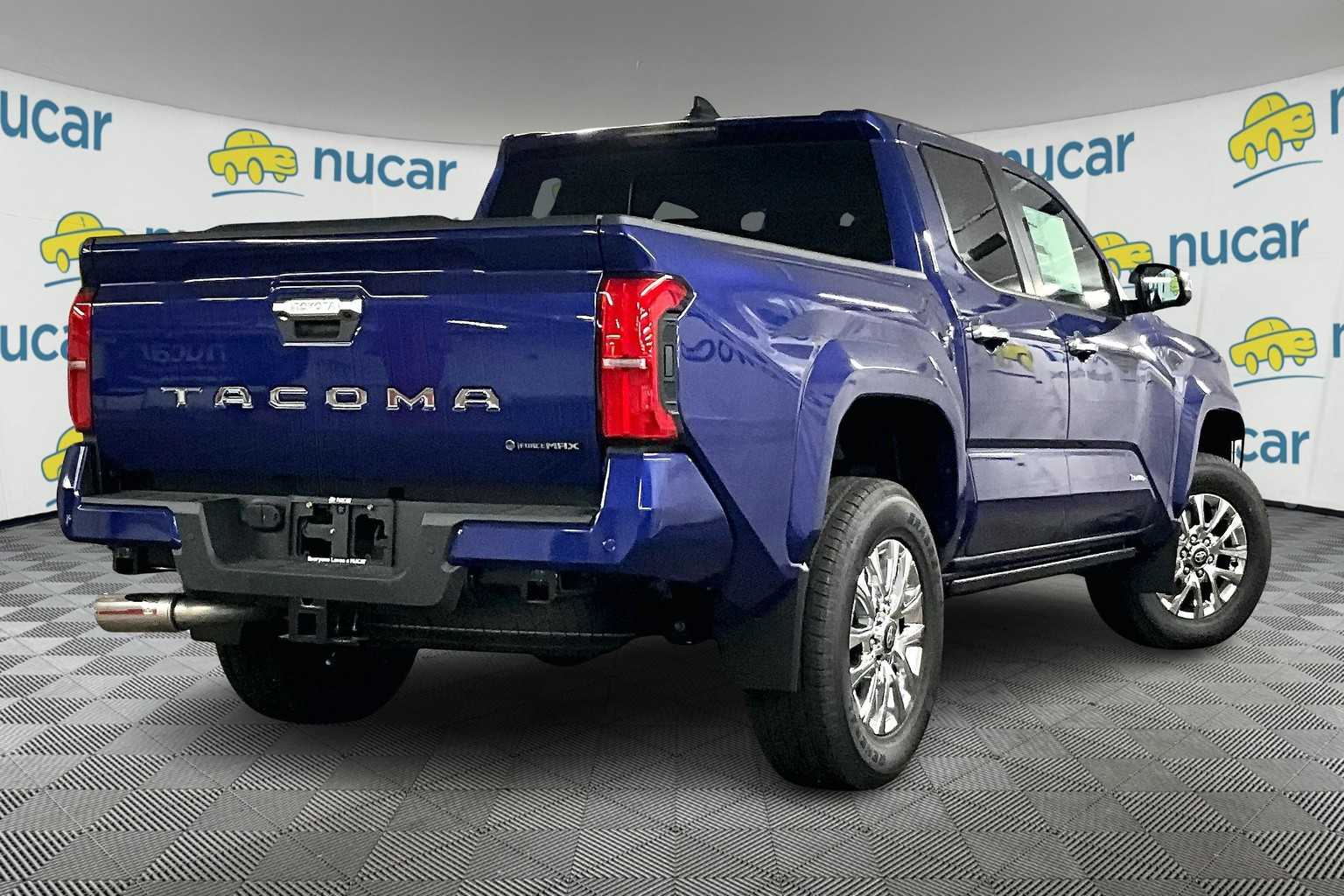 2025 Toyota Tacoma Limited Hybrid - Photo 7
