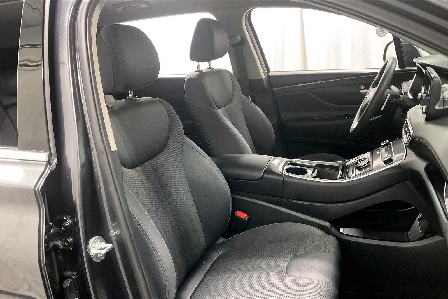 2022 Hyundai Santa Fe SEL - Photo 11
