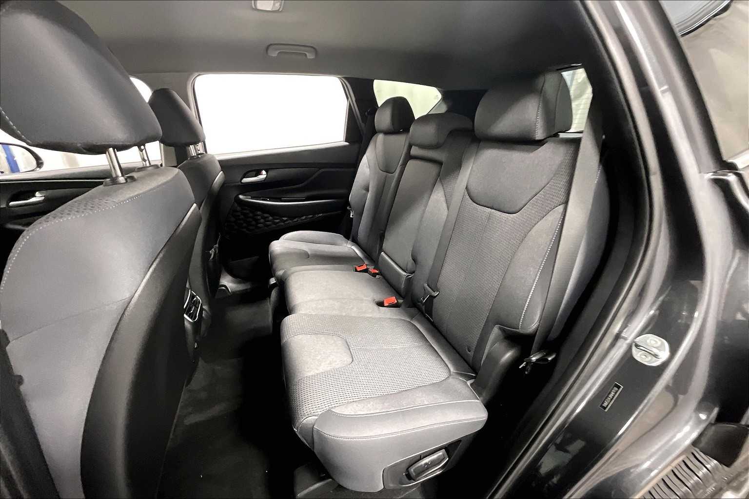 2022 Hyundai Santa Fe SEL - Photo 15