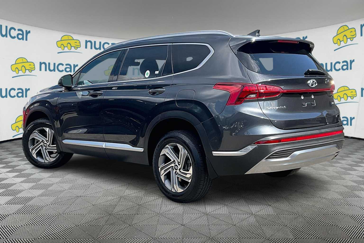 2022 Hyundai Santa Fe SEL - Photo 4