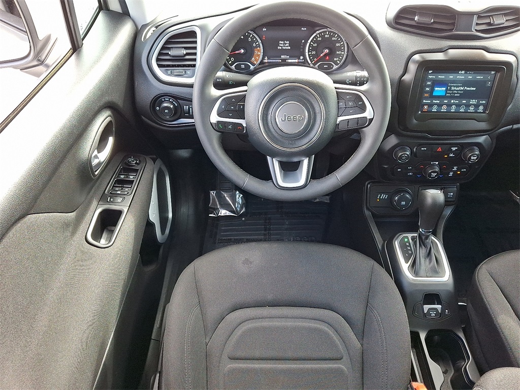 2021 Jeep Renegade Latitude - Photo 12
