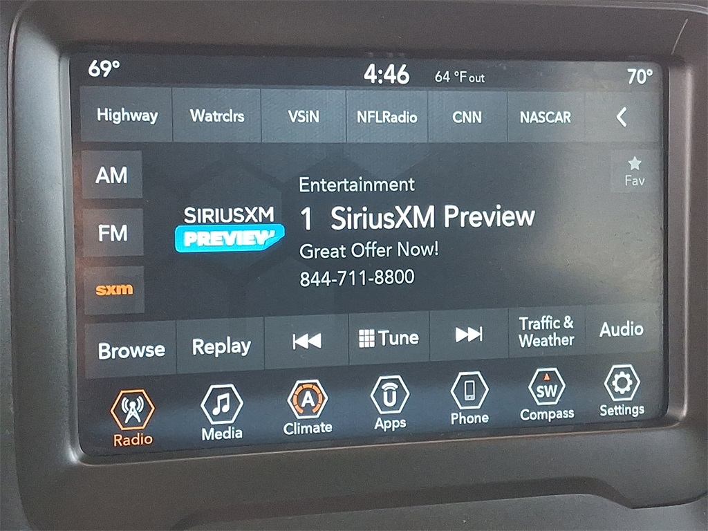 2021 Jeep Renegade Latitude - Photo 18