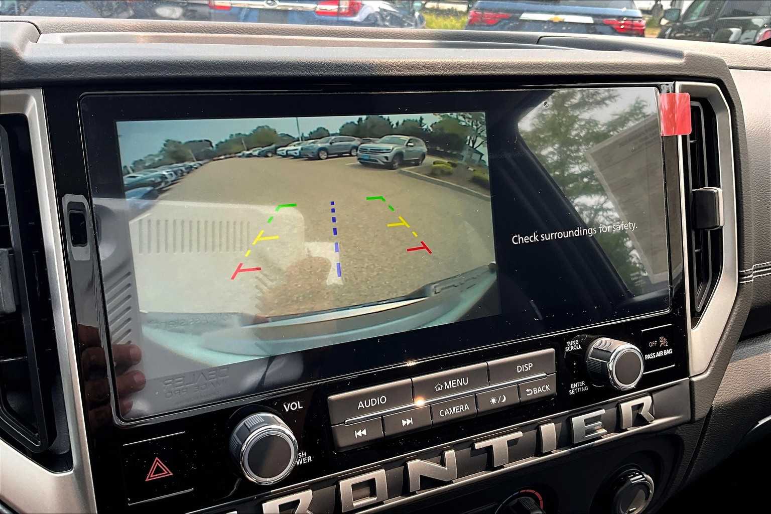2025 Nissan Frontier SV - Photo 19