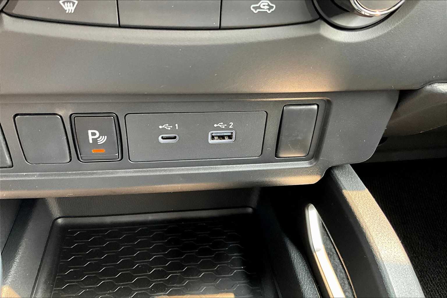 2025 Nissan Frontier SV - Photo 25