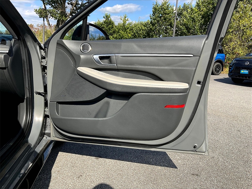 2022 Hyundai Sonata Hybrid Limited - Photo 11