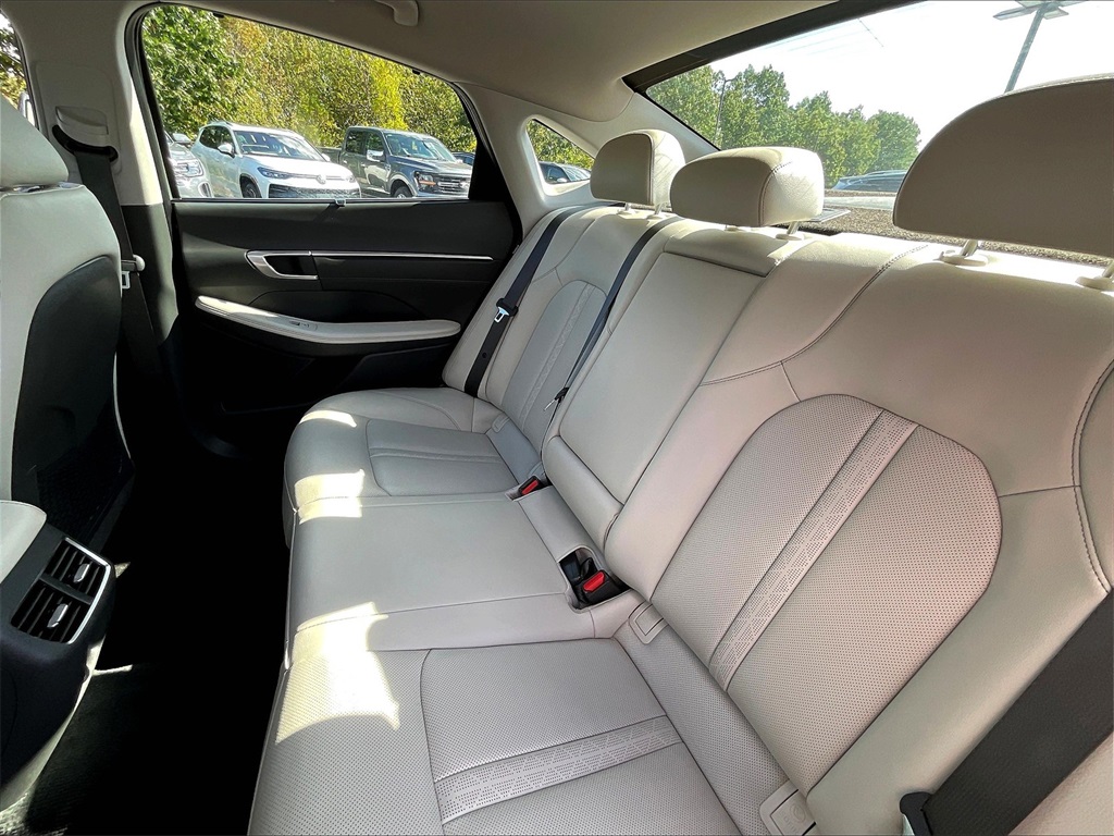 2022 Hyundai Sonata Hybrid Limited - Photo 14
