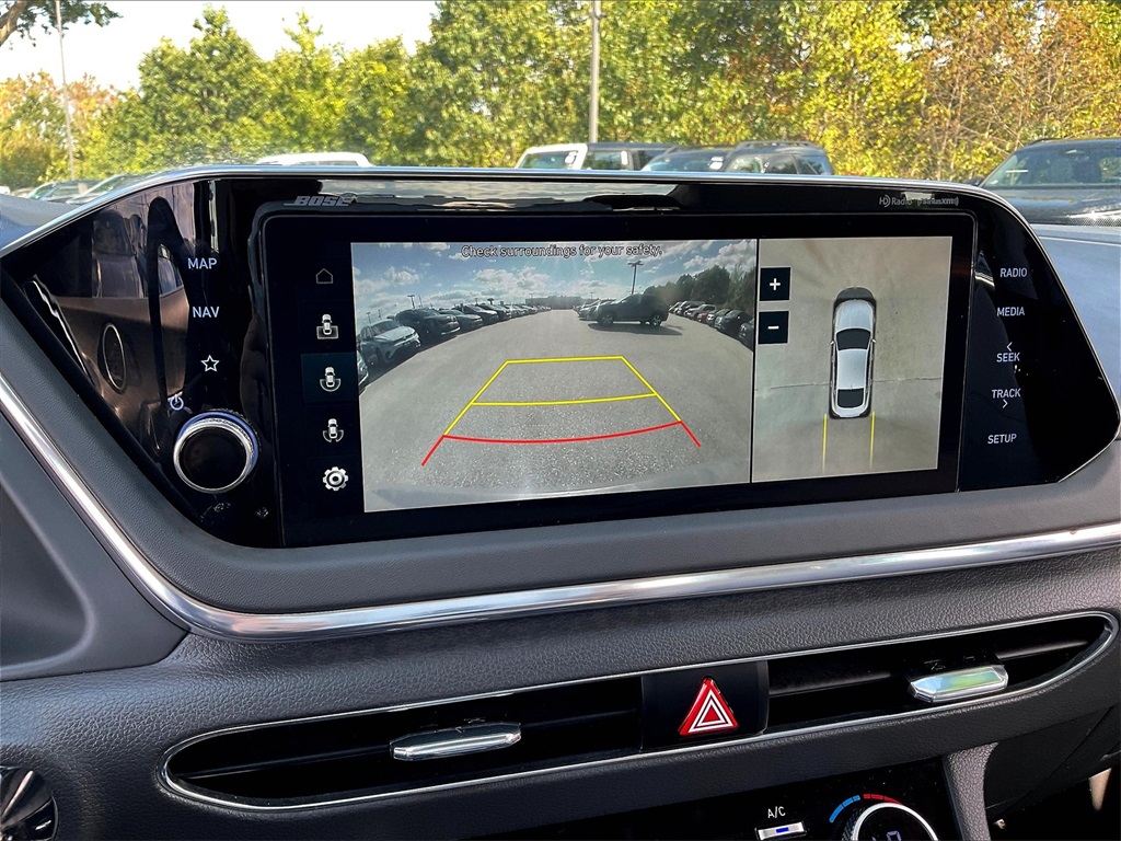 2022 Hyundai Sonata Hybrid Limited - Photo 18
