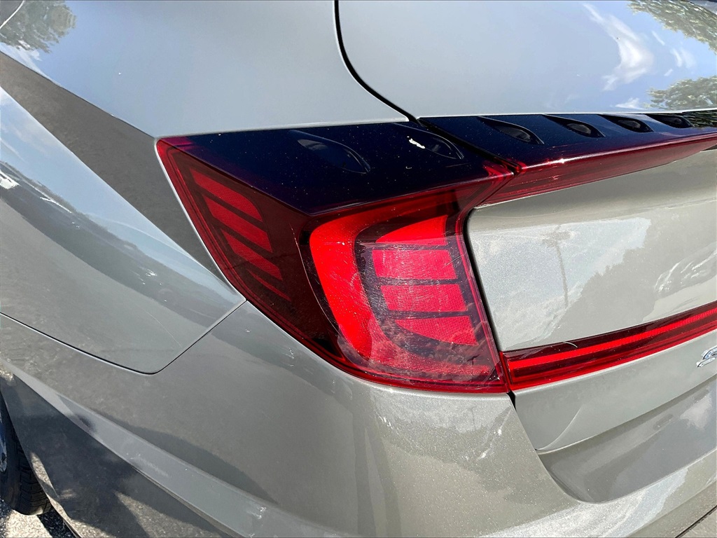 2022 Hyundai Sonata Hybrid Limited - Photo 31