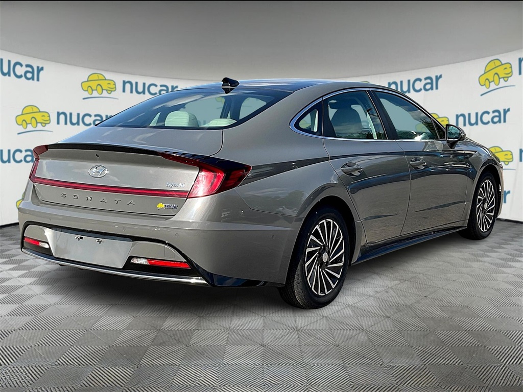 2022 Hyundai Sonata Hybrid Limited - Photo 6