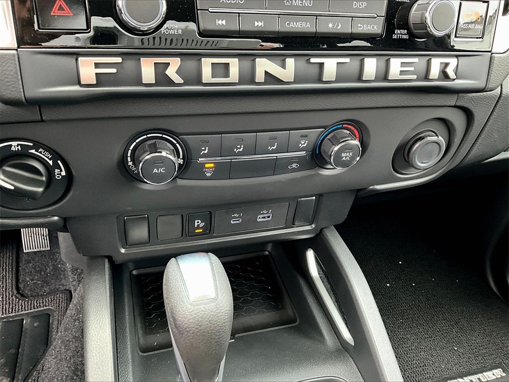 2025 Nissan Frontier SV - Photo 26