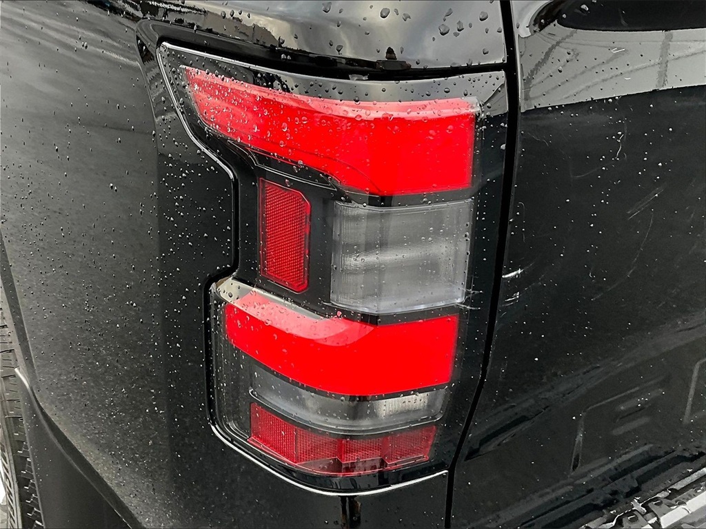 2025 Nissan Frontier SV - Photo 31