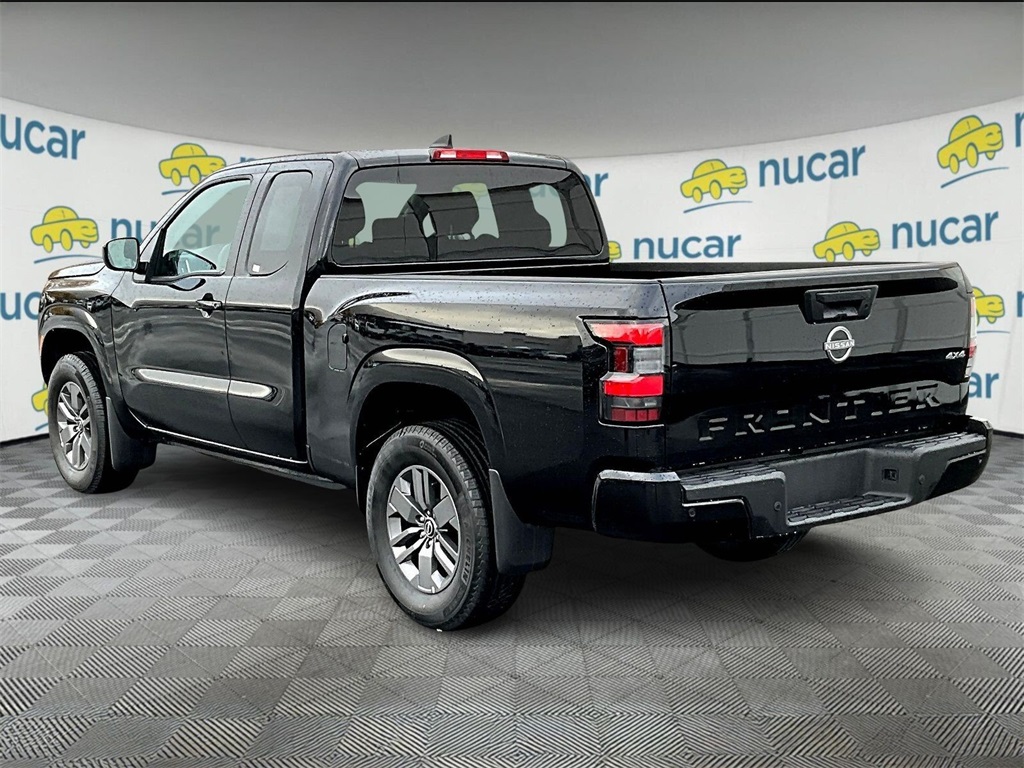 2025 Nissan Frontier SV - Photo 4