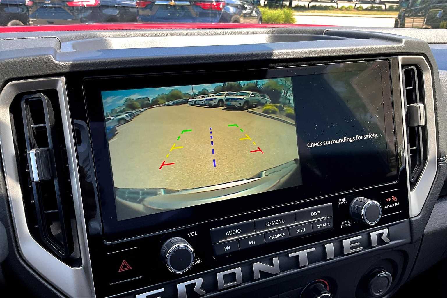 2025 Nissan Frontier SV - Photo 19