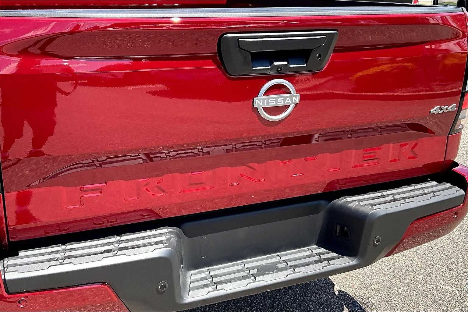2025 Nissan Frontier SV - Photo 27