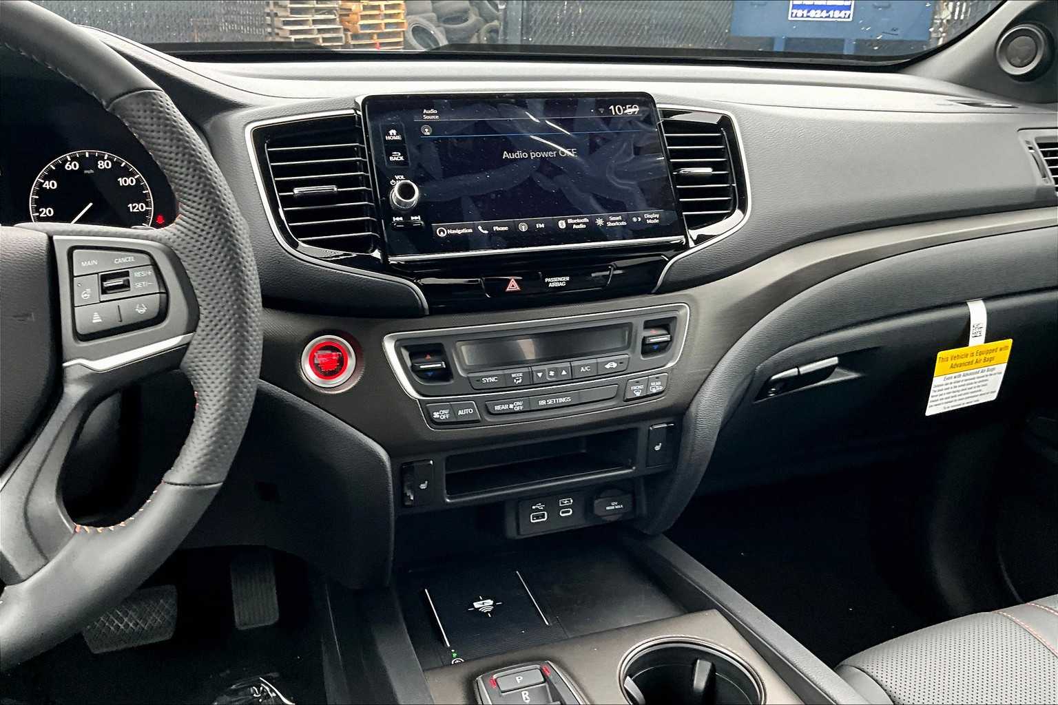 2025 Honda Ridgeline TrailSport - Photo 13