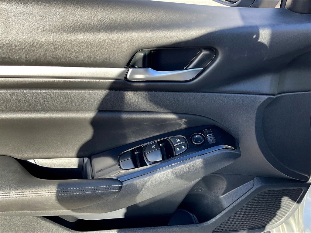 2023 Nissan Altima 2.5 SV - Photo 35
