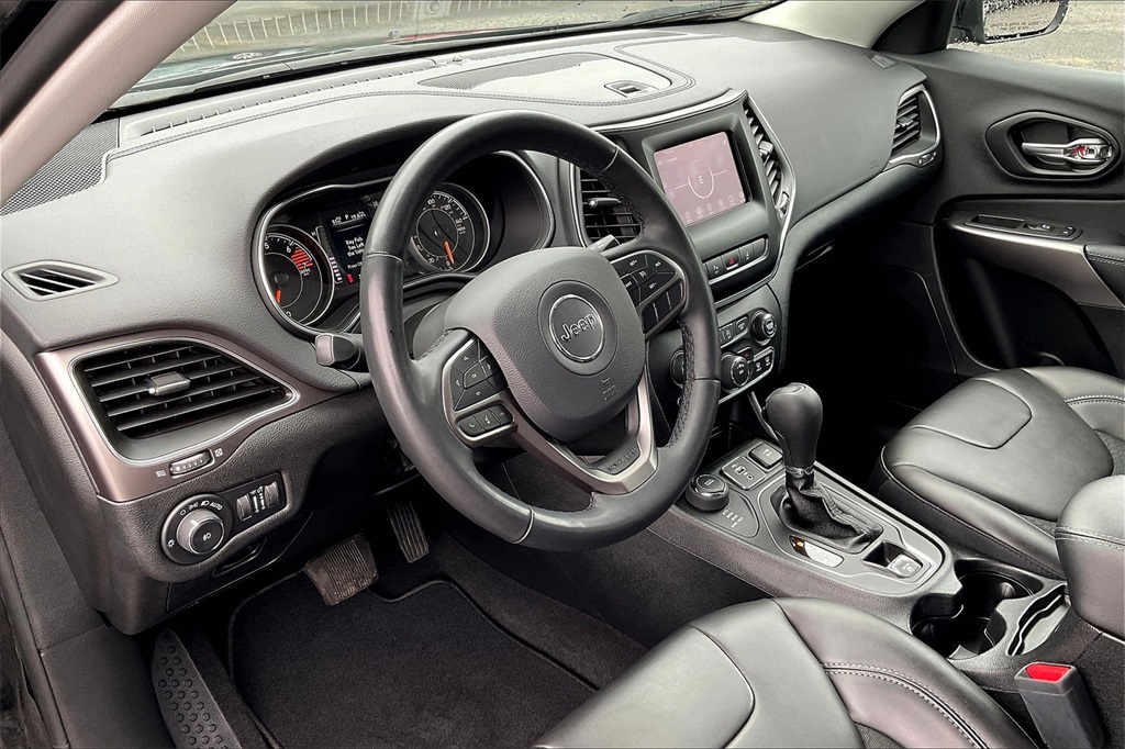 2021 Jeep Cherokee Latitude Plus - Photo 8