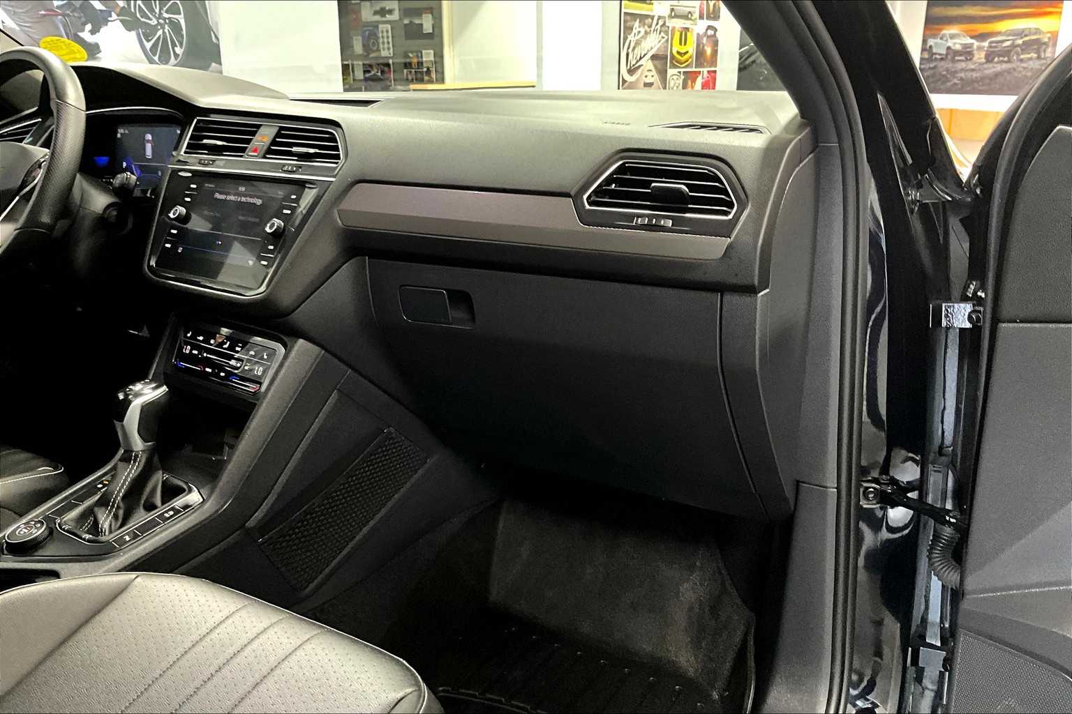 2022 Volkswagen Tiguan SE R-Line Black - Photo 13