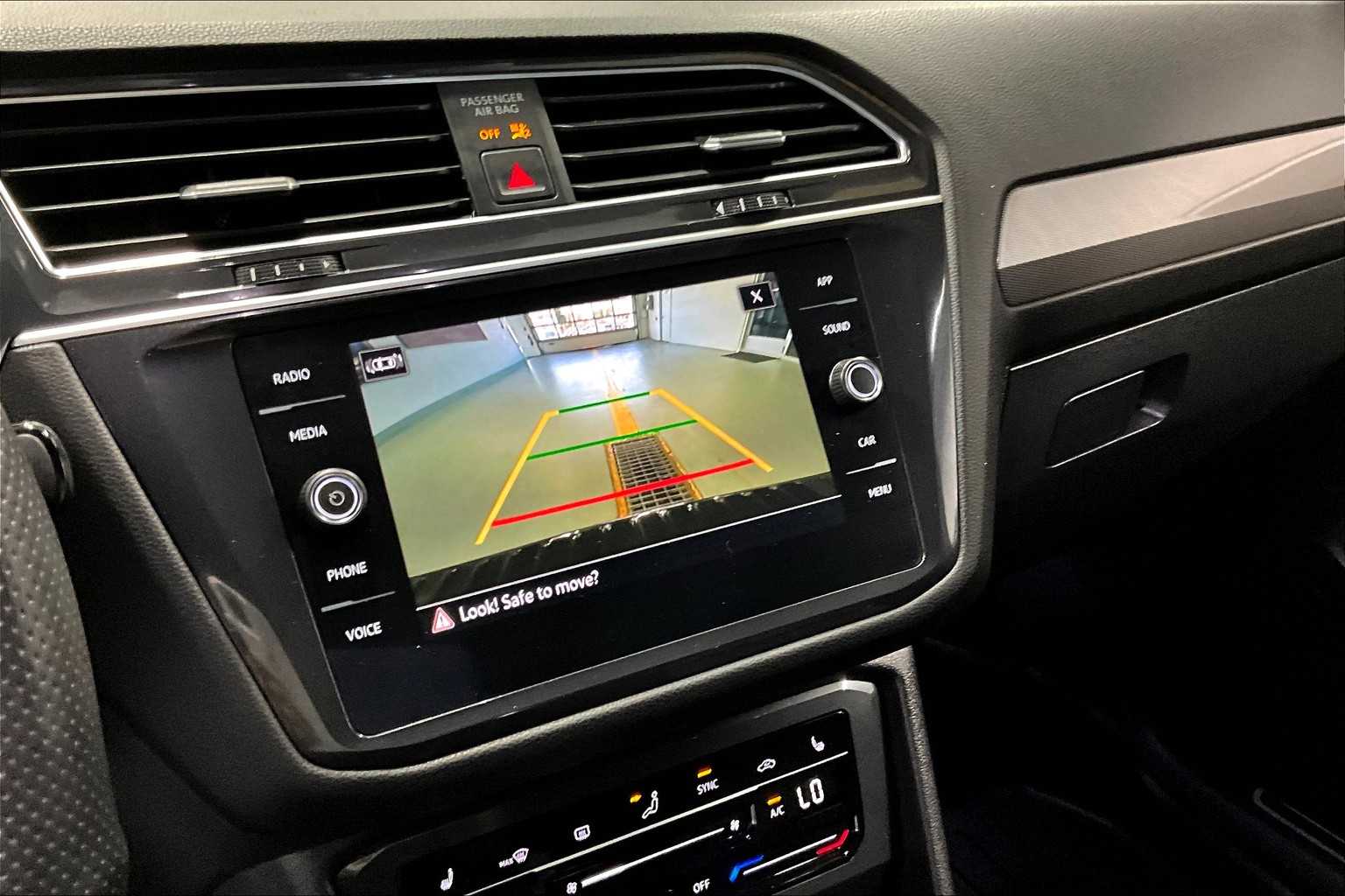 2022 Volkswagen Tiguan SE R-Line Black - Photo 19